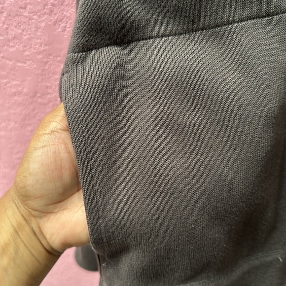 JANTZEN Women’s Vintage Gray Cardigan Sweater - Picture 5 of 8